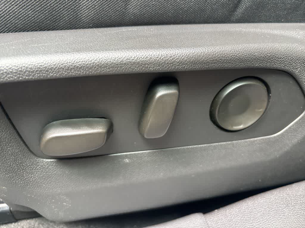 Thumbnail: 2024 Buick Envision - 15