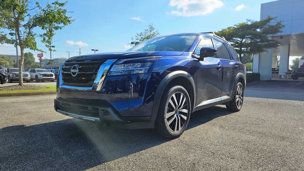 Thumbnail: 2023 Nissan Pathfinder - 1