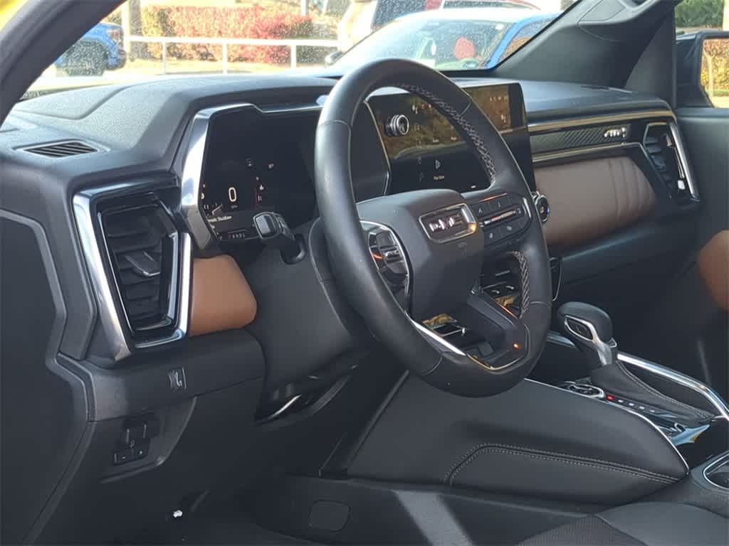 Thumbnail: 2023 GMC Canyon - 15