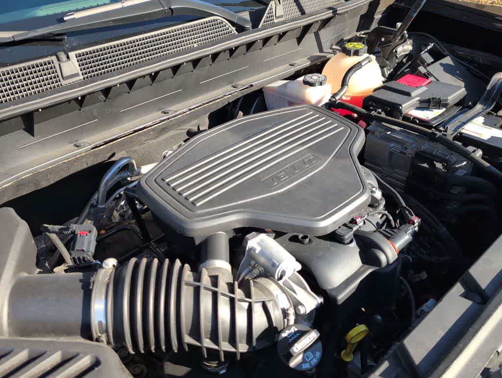 Thumbnail: 2023 GMC Acadia - 15