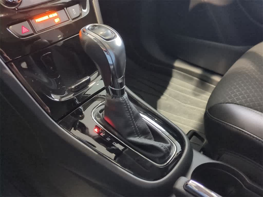 Thumbnail: 2018 Buick Encore - 30