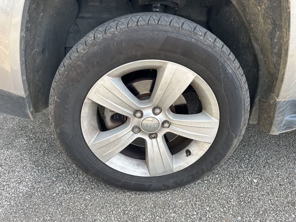 Thumbnail: 2017 Jeep Compass - 14