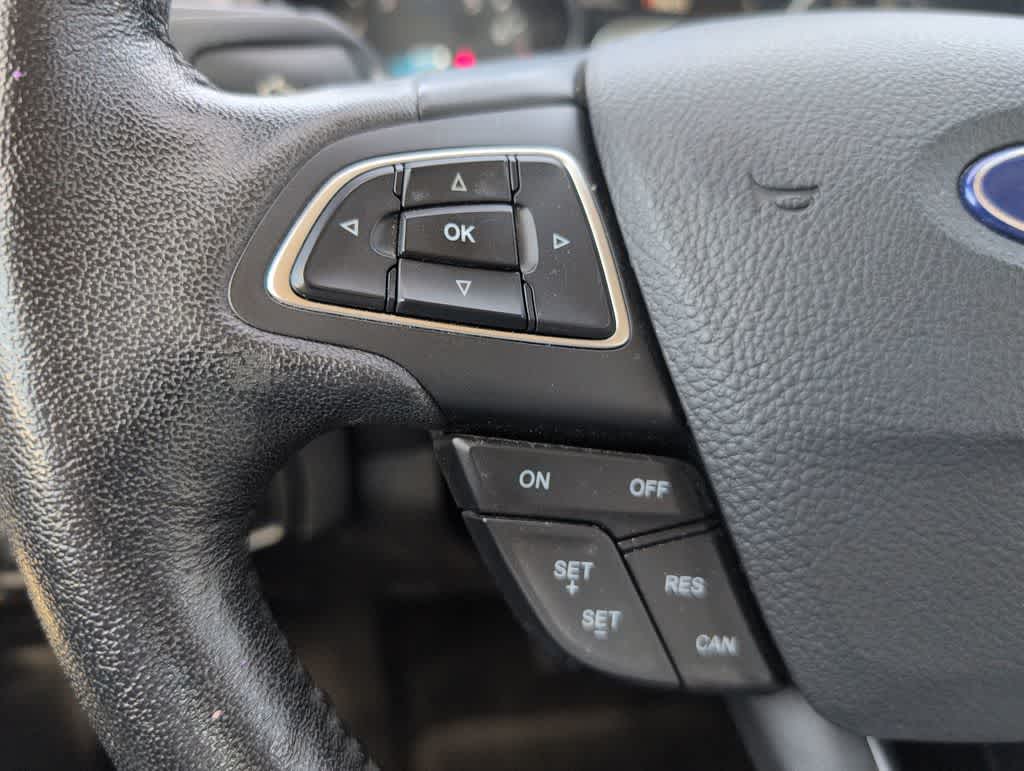 Thumbnail: 2018 Ford Focus - 25