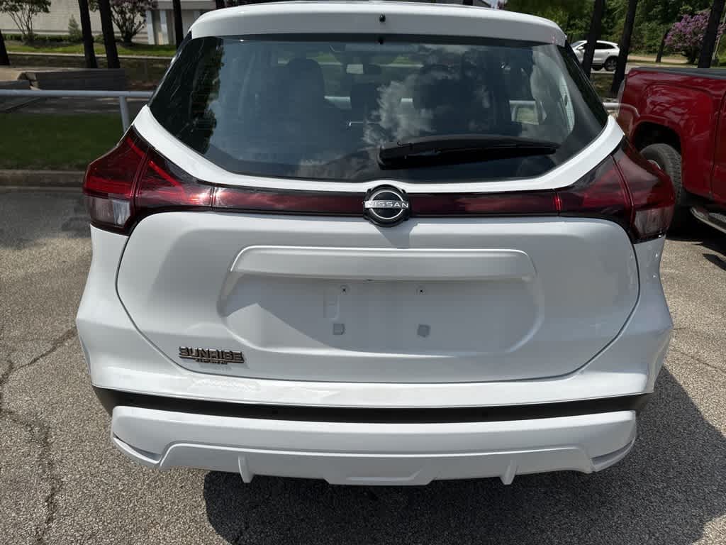 Thumbnail: 2023 Nissan Kicks - 6