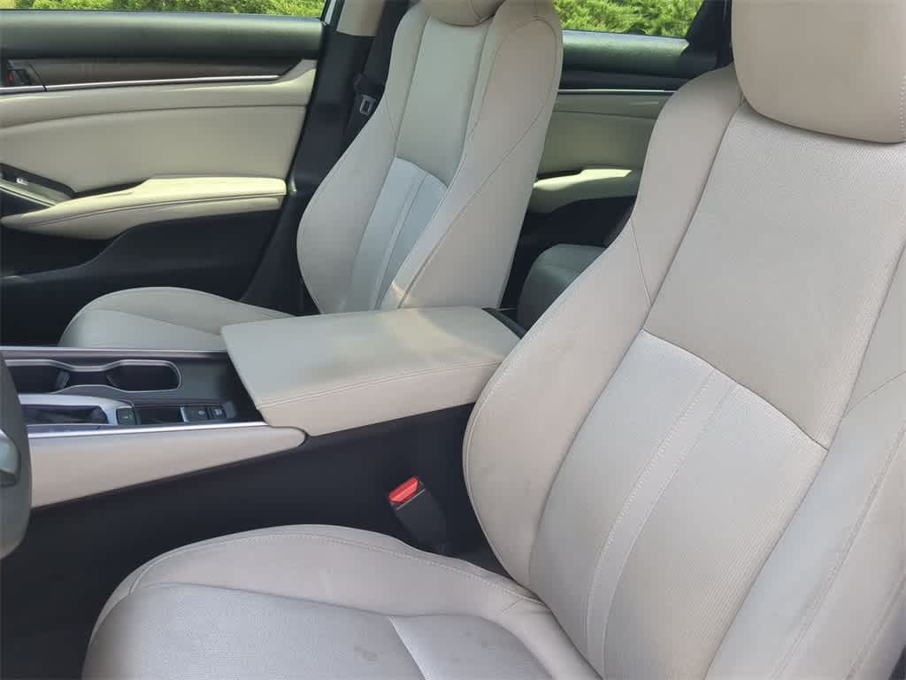 Thumbnail: 2019 Honda Accord - 16