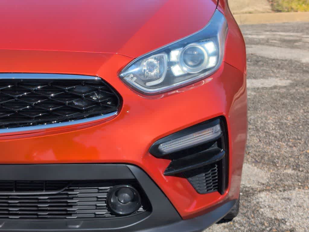 Thumbnail: 2020 Kia Forte - 10