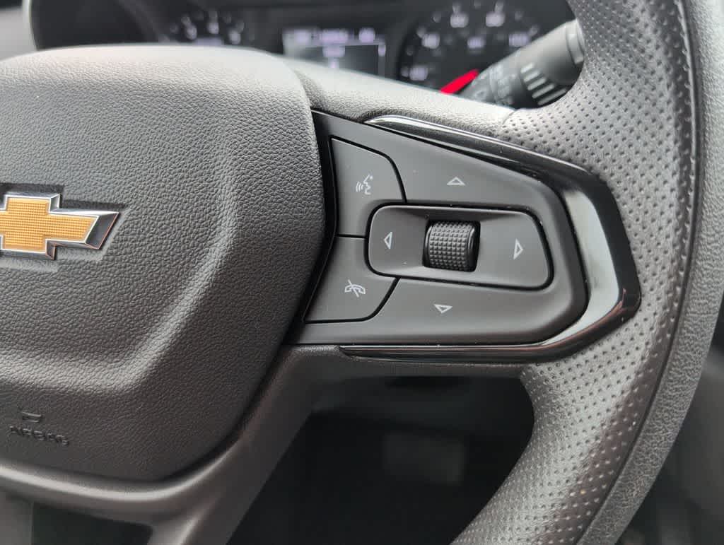 Thumbnail: 2023 Chevrolet TrailBlazer - 25