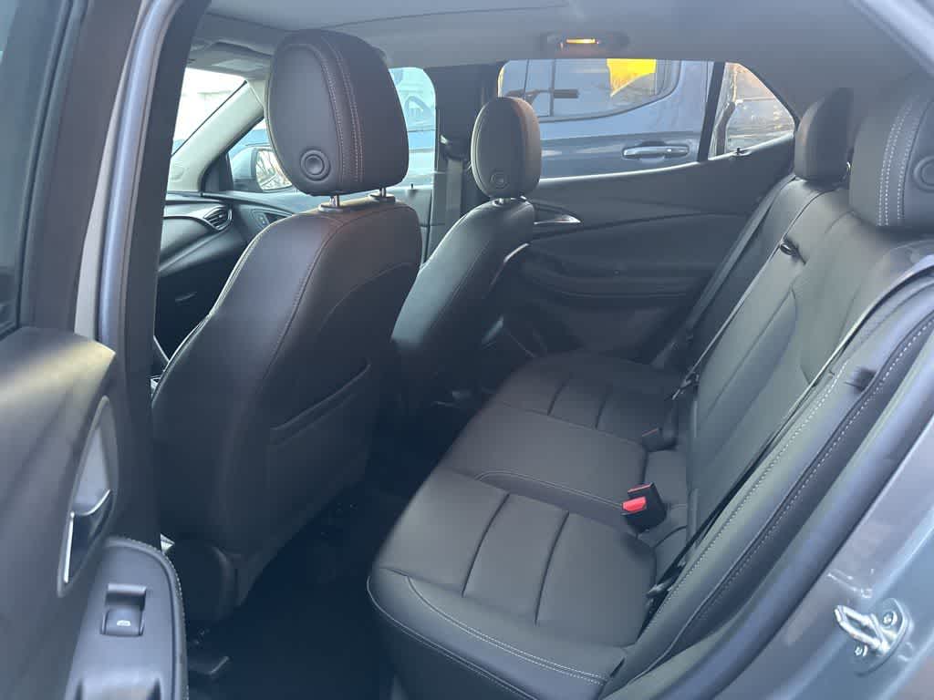 Thumbnail: 2023 Buick Encore GX - 8