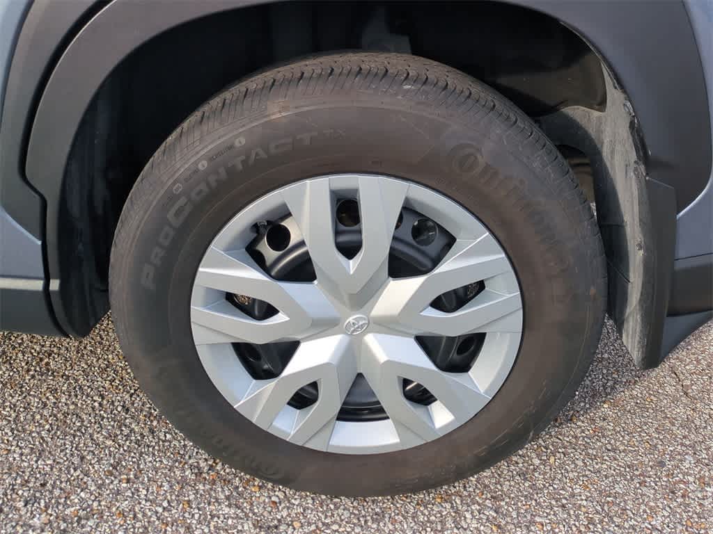 Thumbnail: 2022 Toyota Corolla Cross - 13