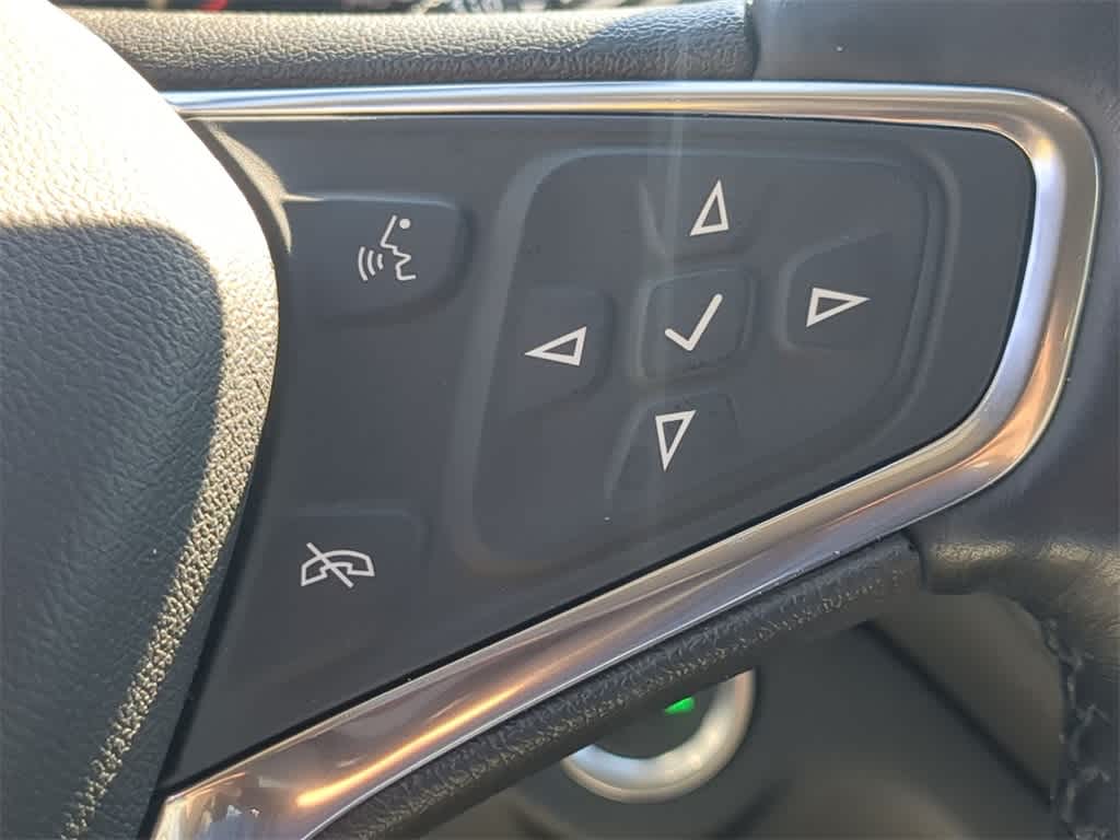 Thumbnail: 2021 Chevrolet Equinox - 24