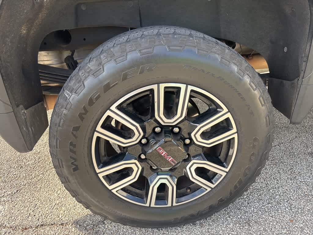 Thumbnail: 2023 GMC Sierra 2500 - 11