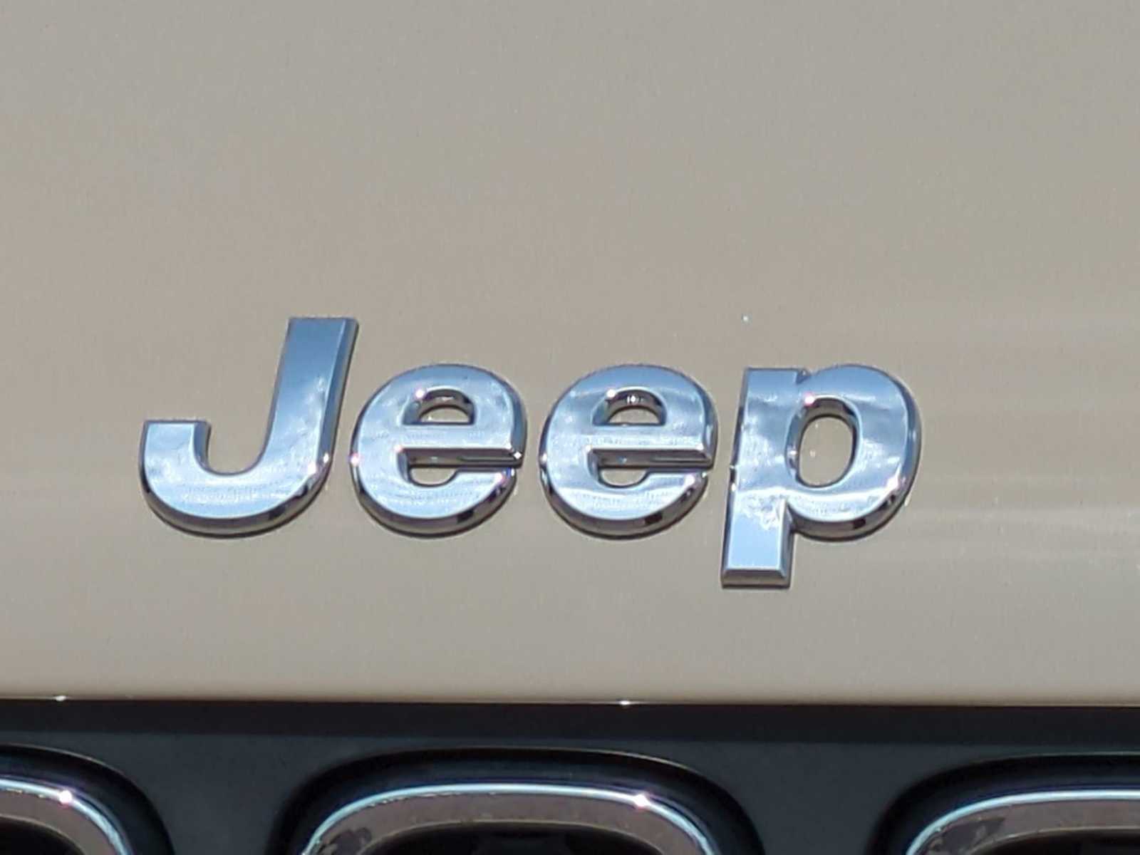 2015 Jeep Renegade Latitude 12