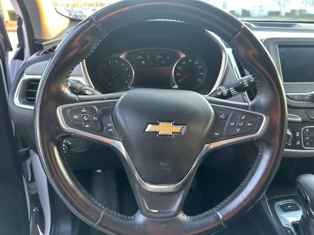 Thumbnail: 2022 Chevrolet Equinox - 18