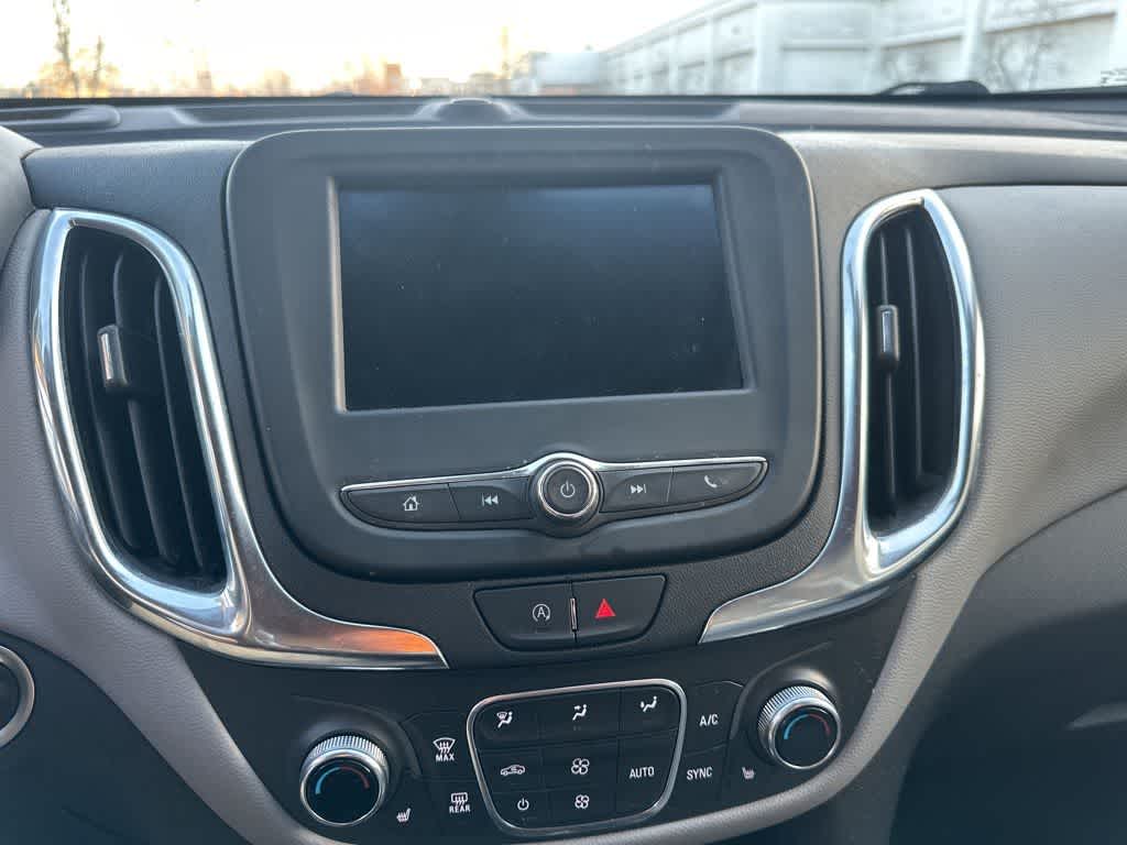 Thumbnail: 2022 Chevrolet Equinox - 13