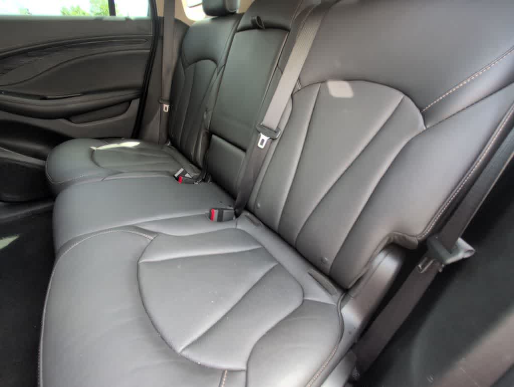 Thumbnail: 2017 Buick Envision - 21