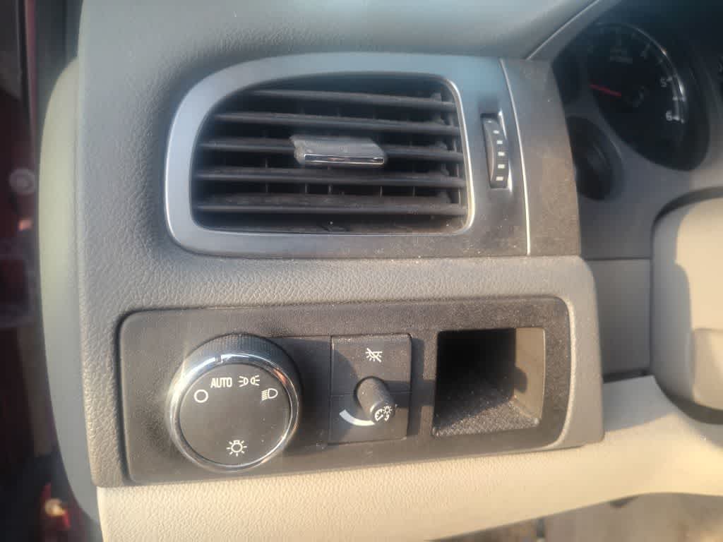 Thumbnail: 2007 Chevrolet Avalanche 1500 - 22