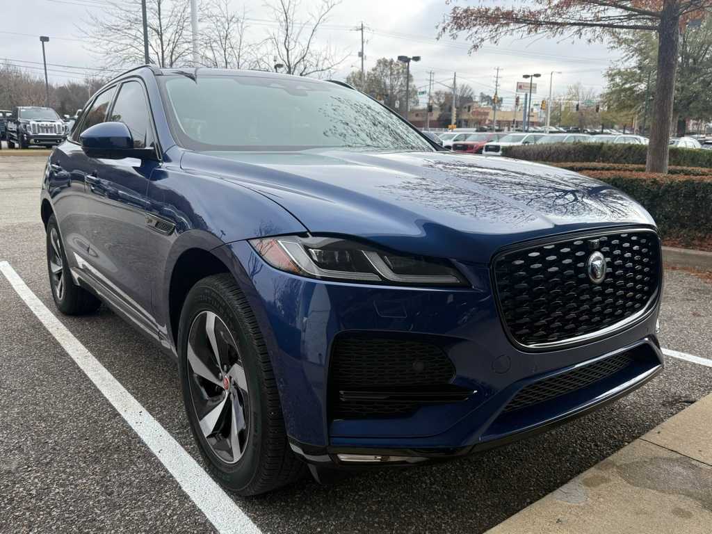 Thumbnail: 2021 Jaguar F-Pace - 13