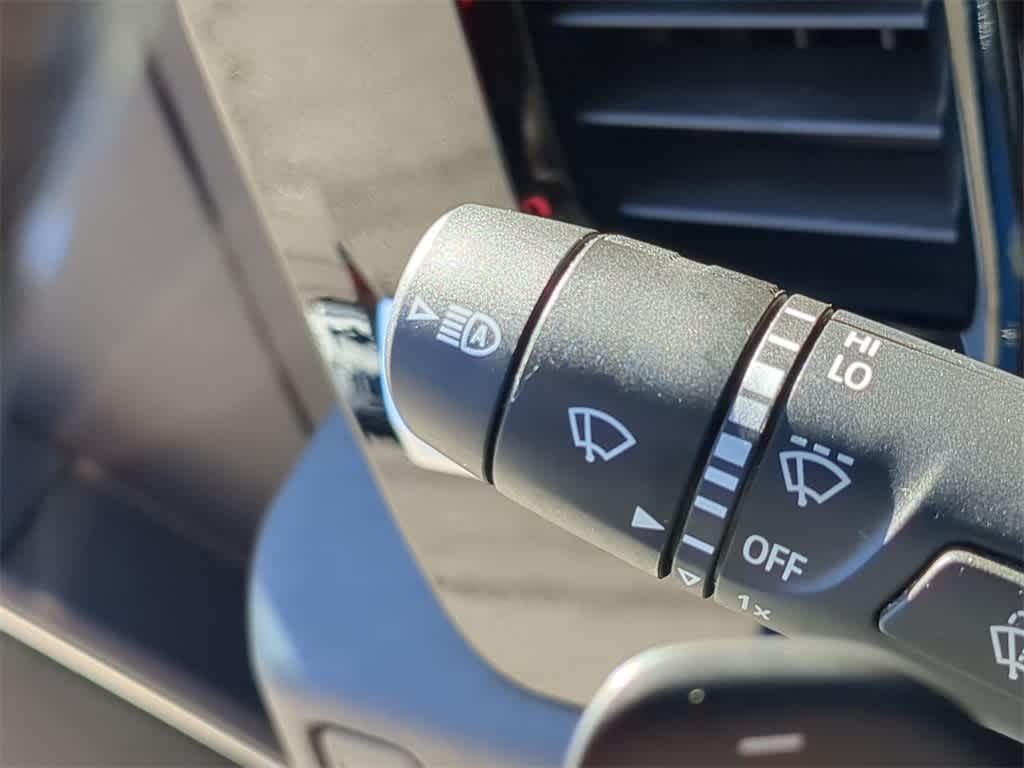 Thumbnail: 2022 Chevrolet Silverado 1500 - 26