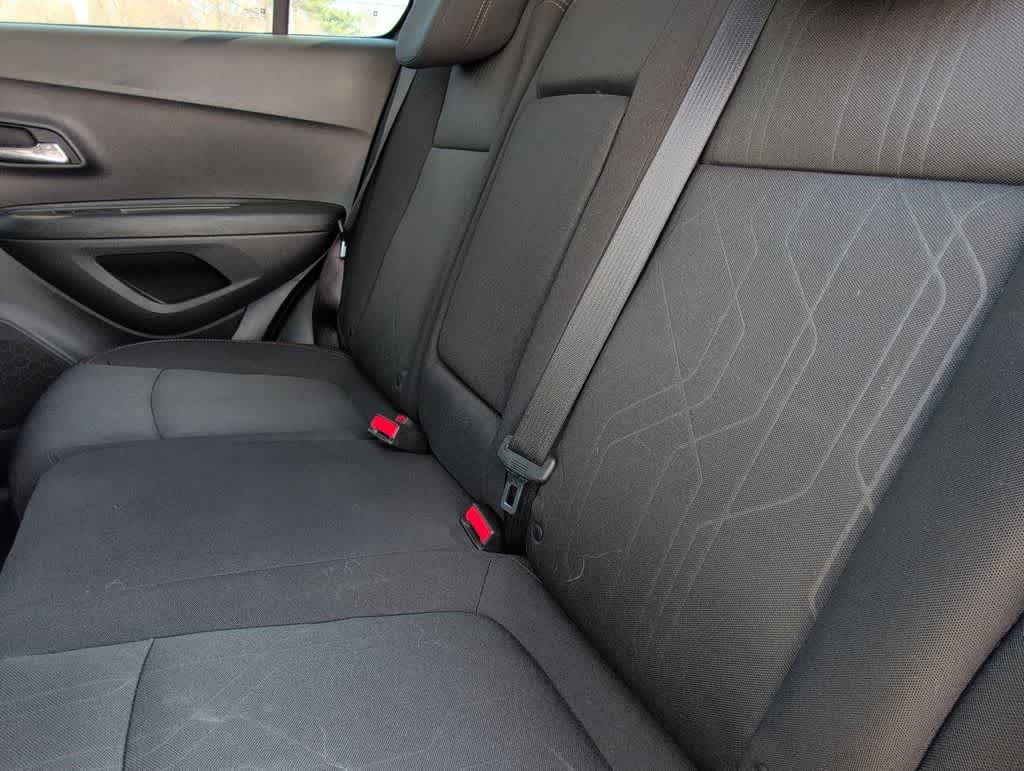 Thumbnail: 2019 Chevrolet Trax - 19