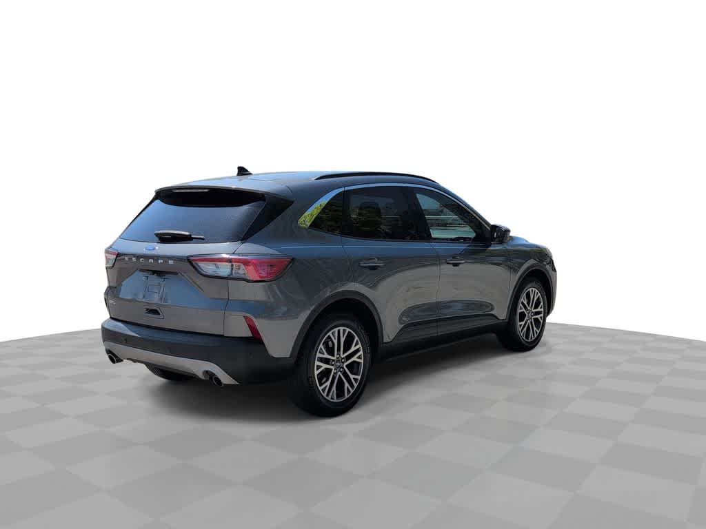 Thumbnail: 2021 Ford Escape - 8