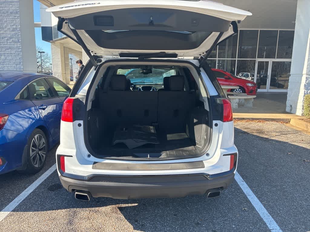 Thumbnail: 2017 GMC Terrain - 14