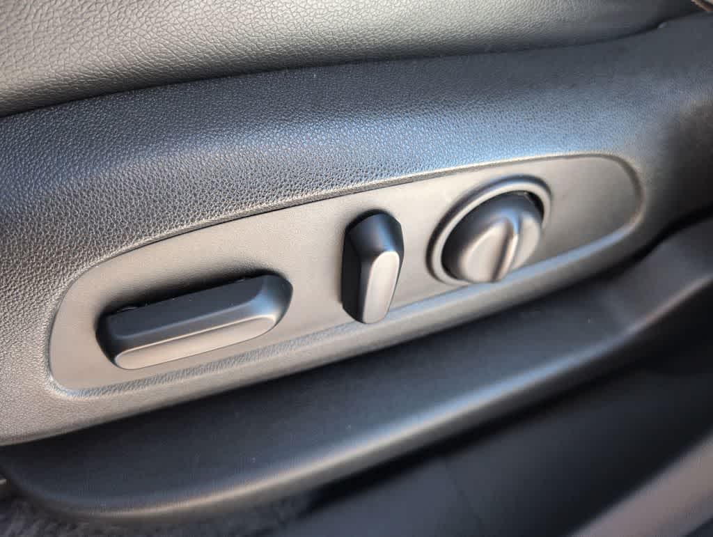 Thumbnail: 2020 GMC Terrain - 18