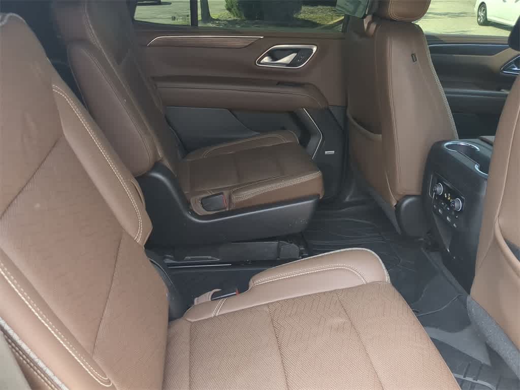 Thumbnail: 2021 Chevrolet Tahoe - 19