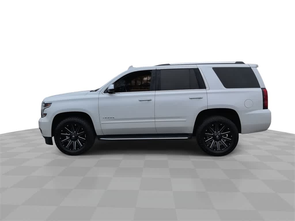 Thumbnail: 2019 Chevrolet Tahoe - 5