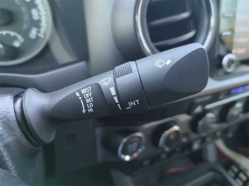 Thumbnail: 2022 Toyota Tacoma - 27