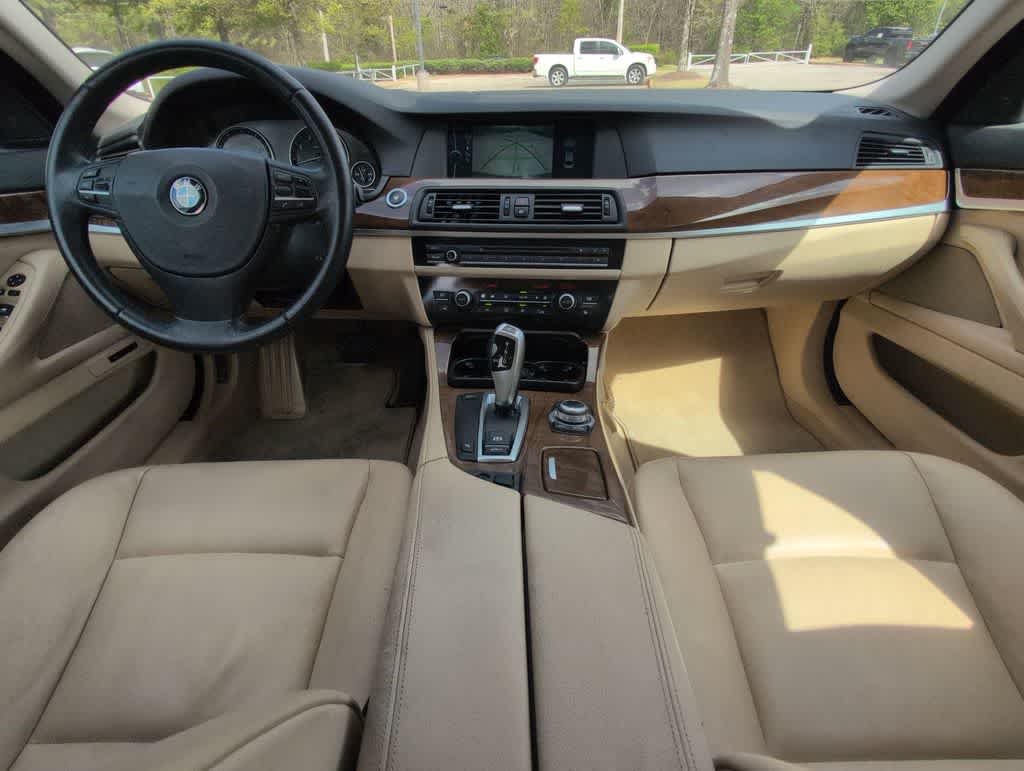Thumbnail: 2011 BMW 5 Series - 16