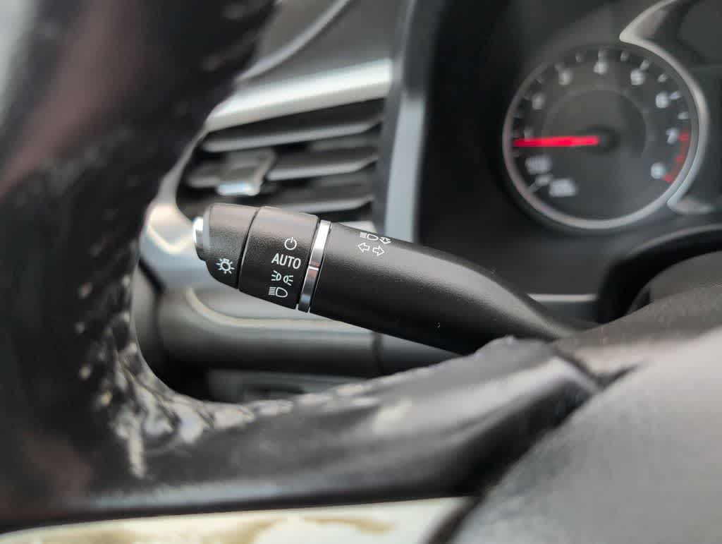 Thumbnail: 2020 GMC Acadia - 25