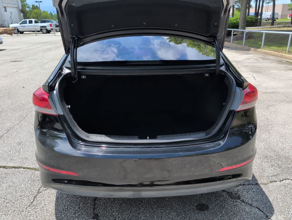 Thumbnail: 2017 Hyundai Elantra - 32