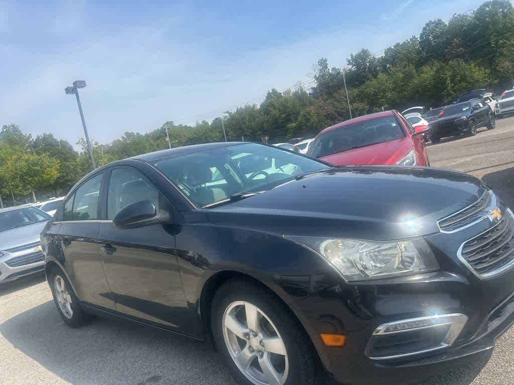 Thumbnail: 2016 Chevrolet Cruze - 15