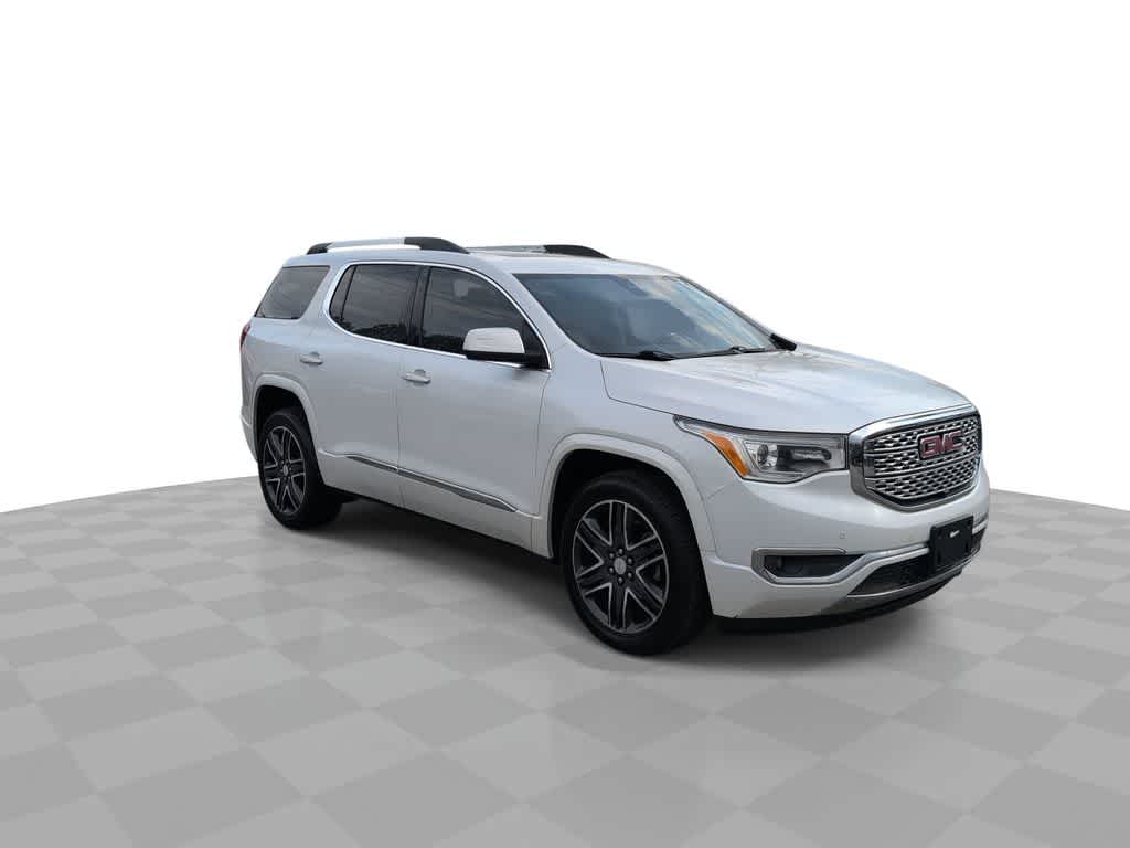 Thumbnail: 2017 GMC Acadia - 2