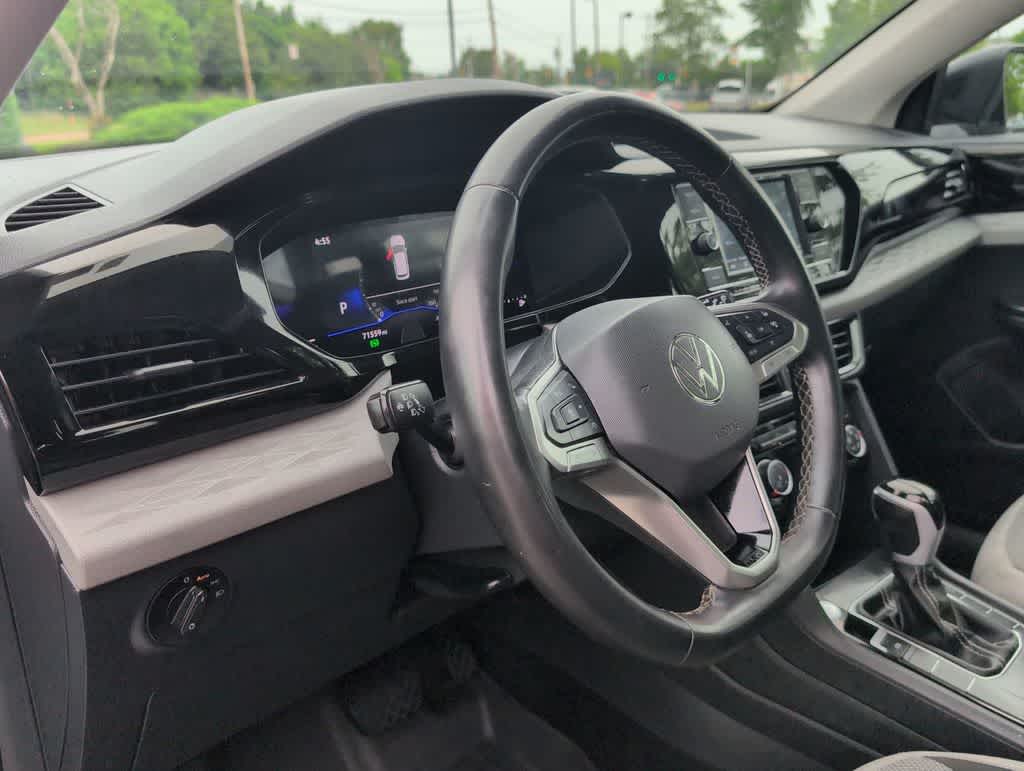 Thumbnail: 2024 Volkswagen Taos - 10