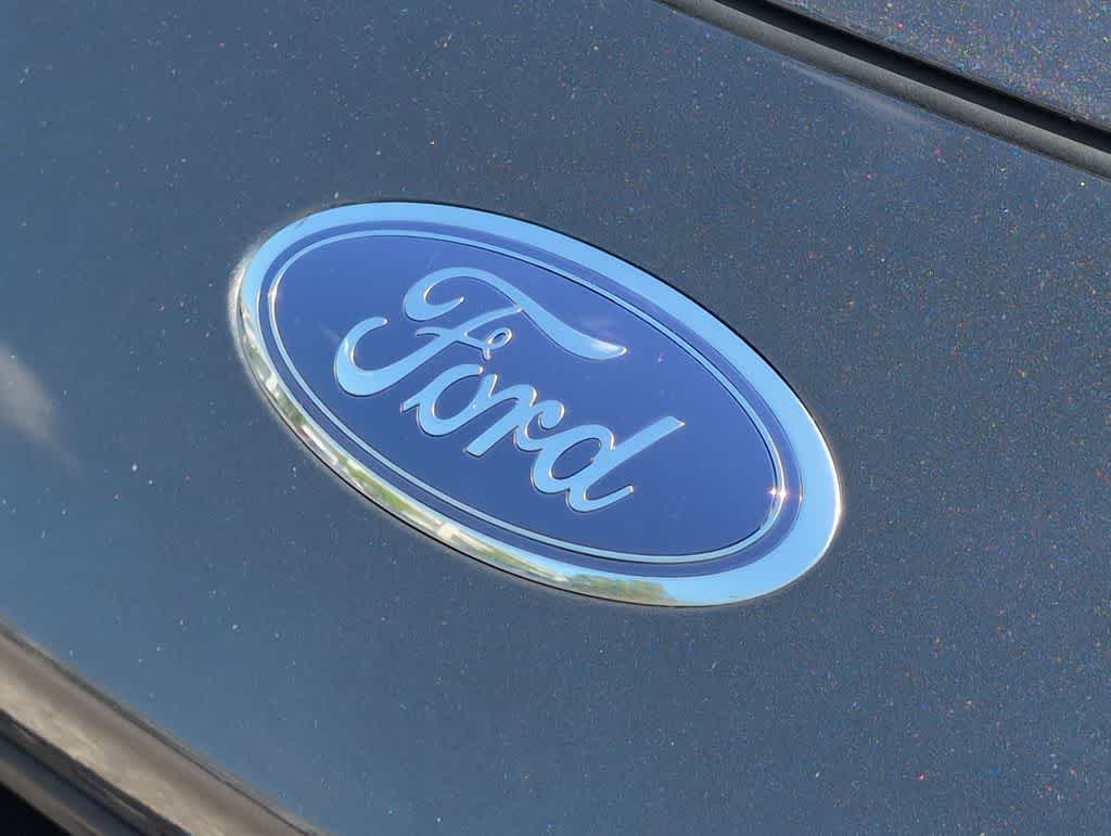 Thumbnail: 2020 Ford Escape - 11