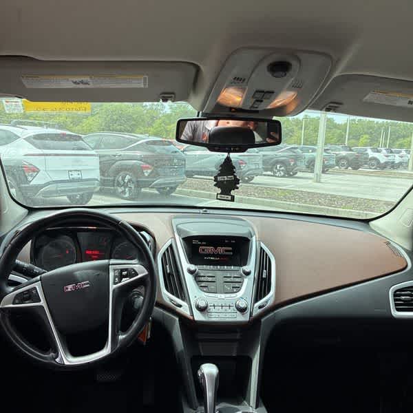 Thumbnail: 2015 GMC Terrain - 12