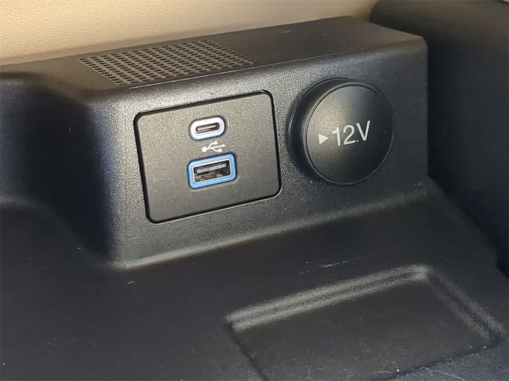 Thumbnail: 2022 Ford Escape - 29