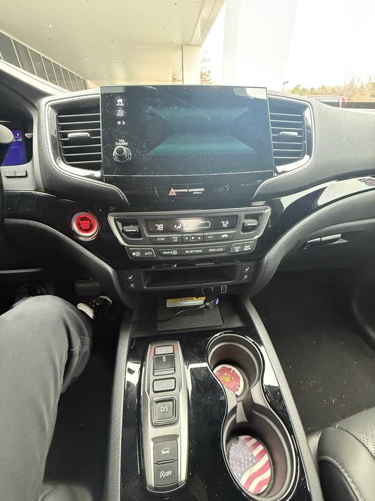 Thumbnail: 2023 Honda Passport - 4