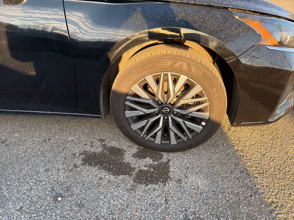 Thumbnail: 2025 Nissan Altima - 8