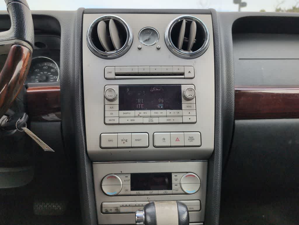 Thumbnail: 2009 Lincoln MKZ - 28