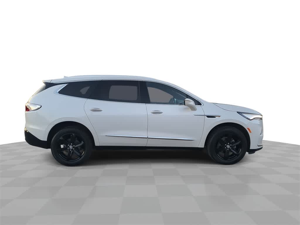 Thumbnail: 2023 Buick Enclave - 9