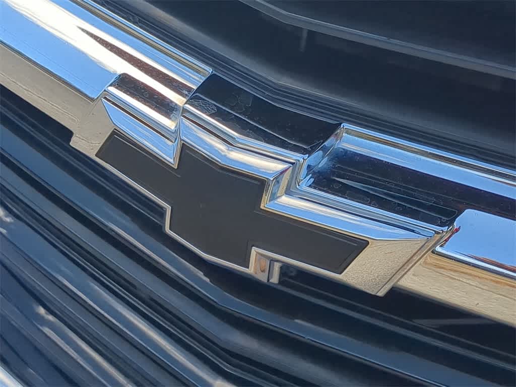 Thumbnail: 2023 Chevrolet Malibu - 12