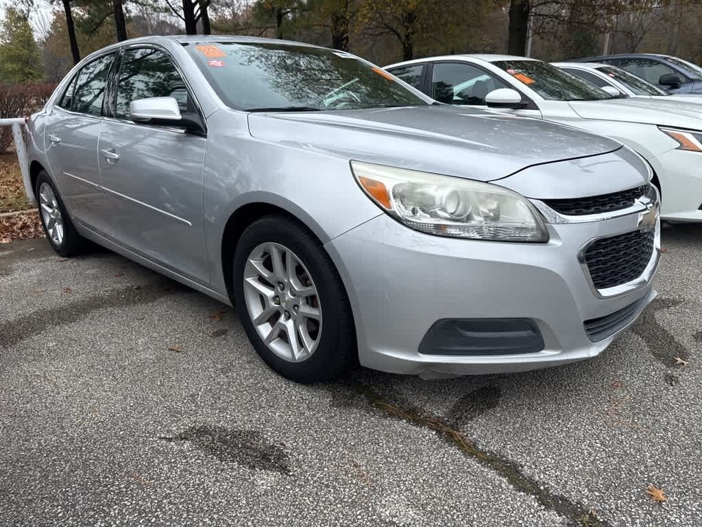 Used 2015 Chevrolet Malibu LT w/1LT Sedan