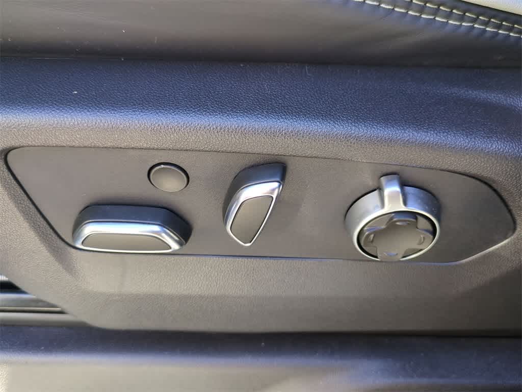 Thumbnail: 2026 GMC Sierra 1500 - 17