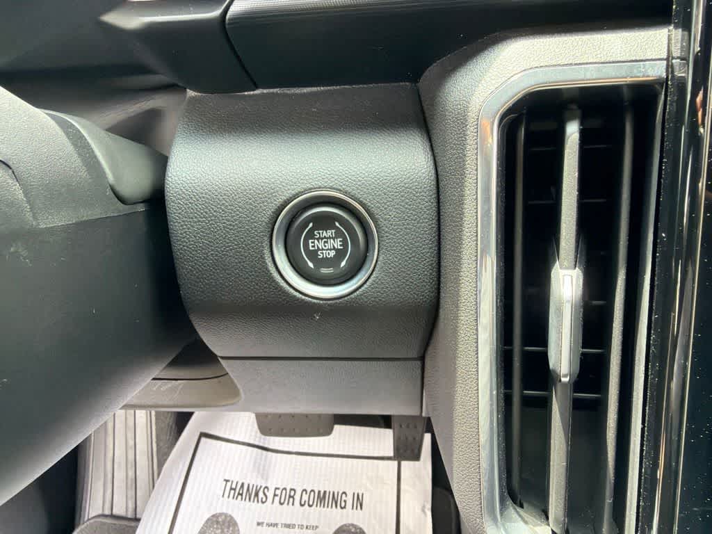 Thumbnail: 2025 GMC Acadia - 18