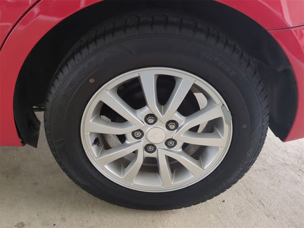 Thumbnail: 2017 Chevrolet Sonic - 13