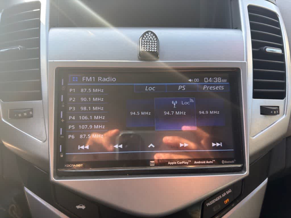 Thumbnail: 2015 Chevrolet Cruze - 33