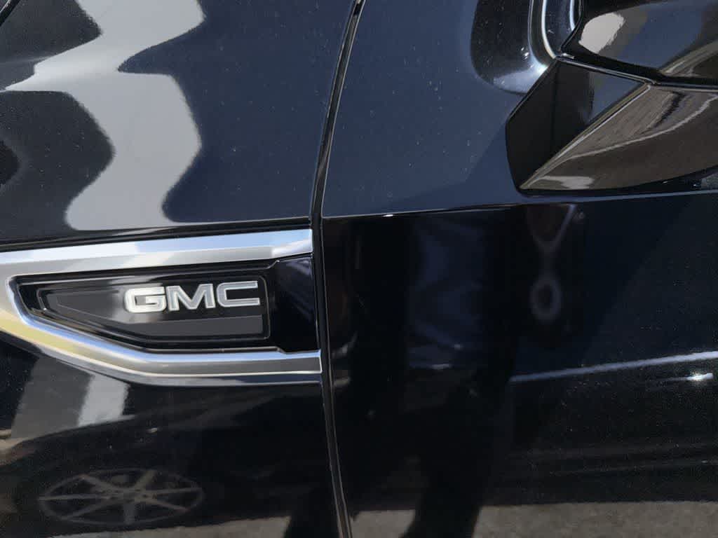 Thumbnail: 2022 GMC Yukon - 4