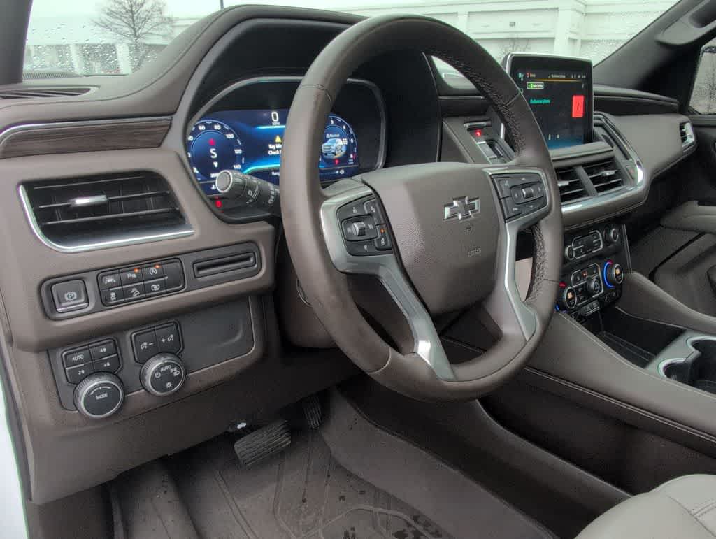 Thumbnail: 2023 Chevrolet Tahoe - 10